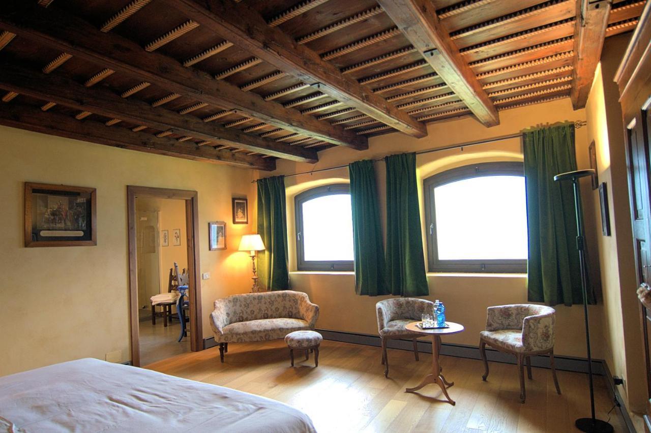 Palazzo Juvalta Bed & Breakfast Teglio Eksteriør bilde
