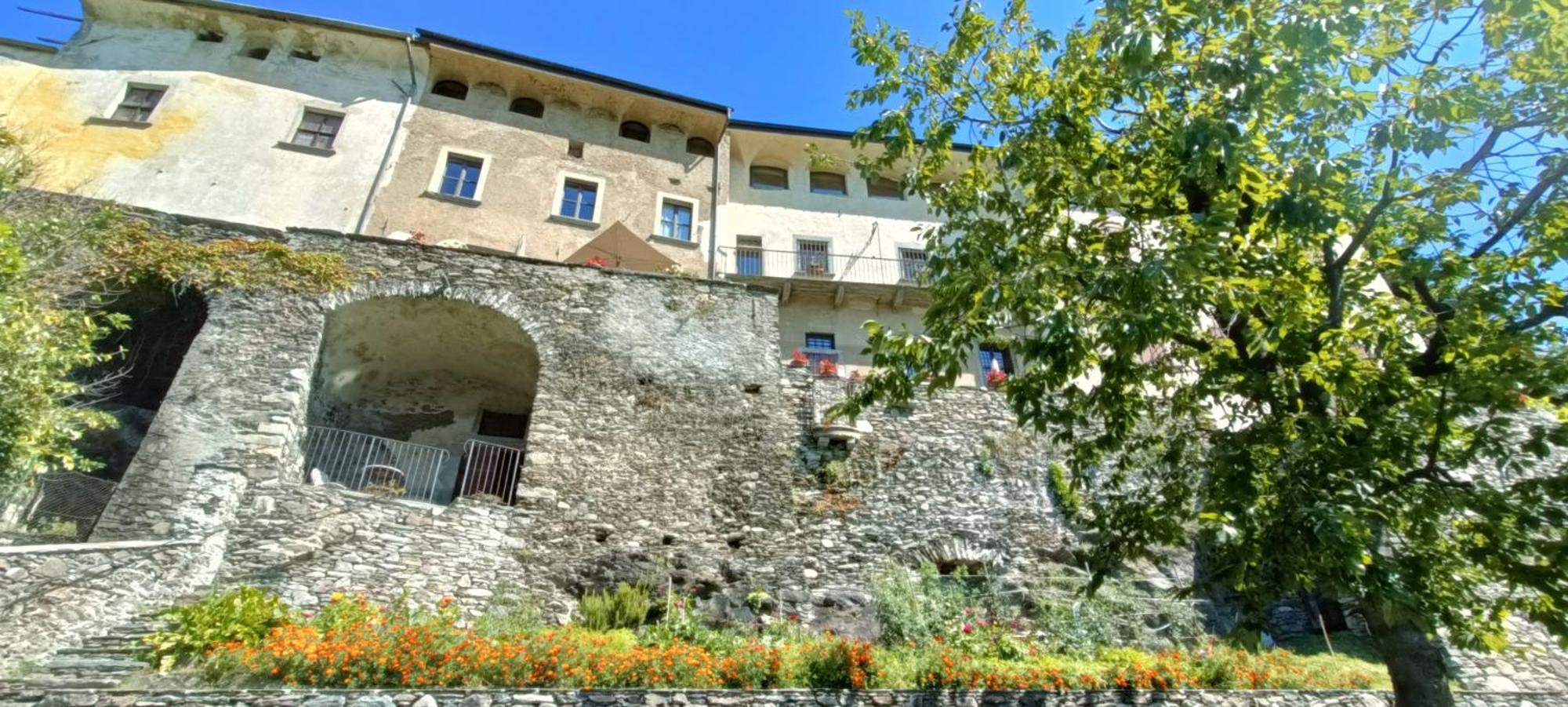 Palazzo Juvalta Bed & Breakfast Teglio Eksteriør bilde